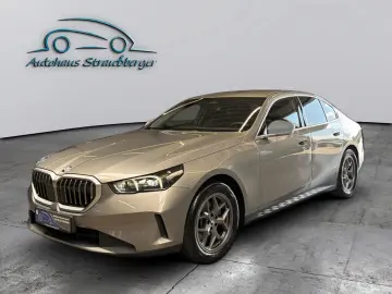 BMW 520i Limousine Temp. HUD SHZ IQ AHK 2ZK 360