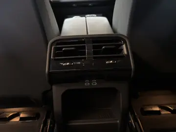 BMW 520i Limousine Temp. HUD SHZ IQ AHK 2ZK 360