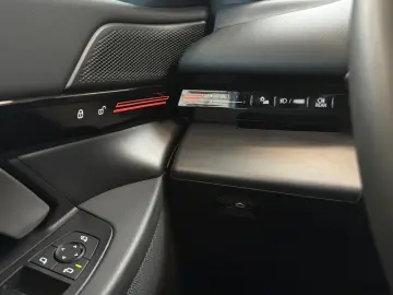 BMW 520i Limousine Temp. HUD SHZ IQ AHK 2ZK 360