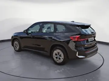 BMW iX1 eDrive20 Sitzhzg. Vorn