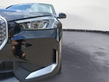 BMW iX1 eDrive20 Sitzhzg. Vorn