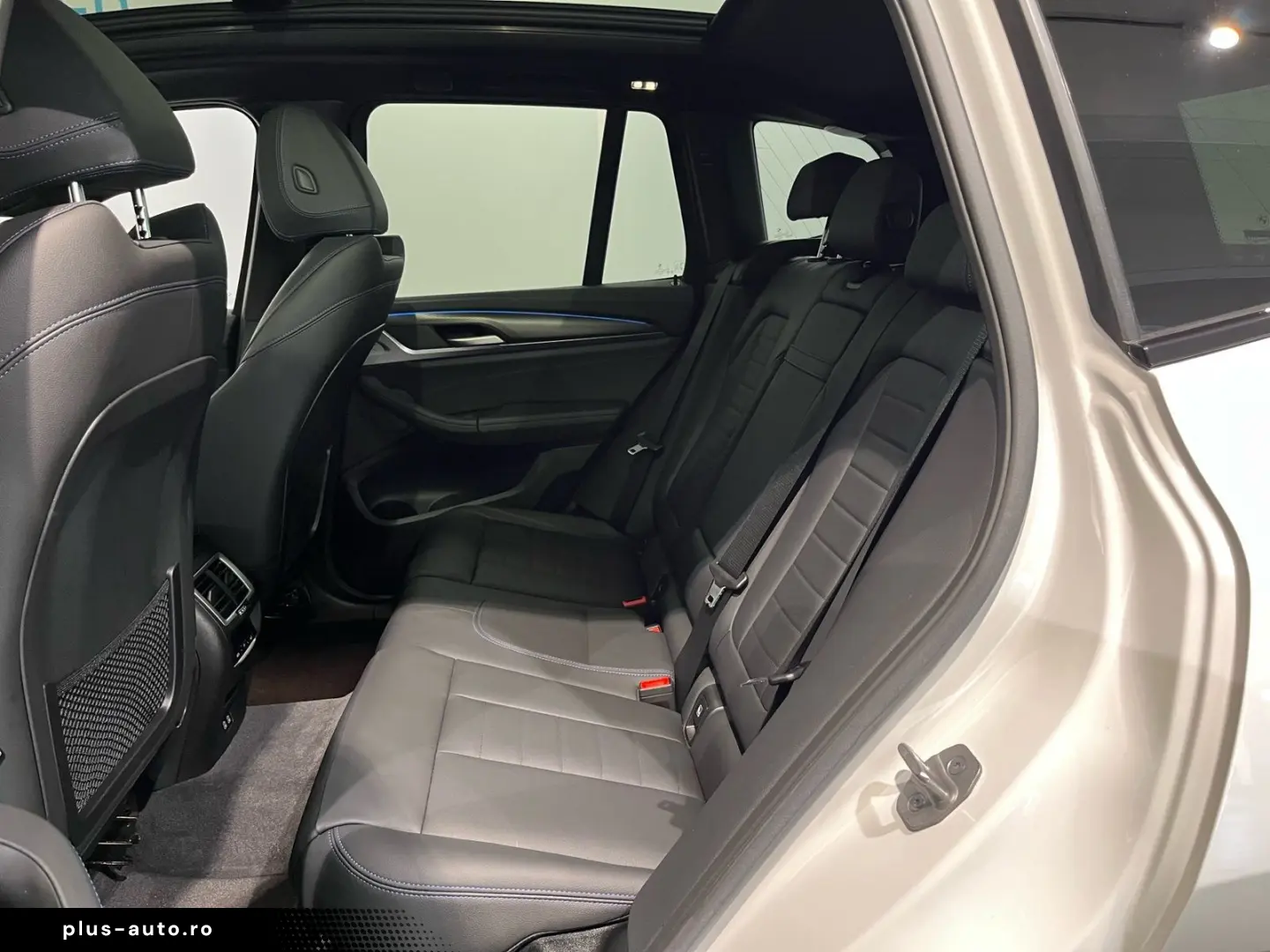 BMW iX3 M Sportpaket Harman Kamera HuD Lenkr.hzg.