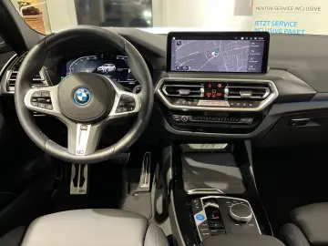 BMW iX3 M Sportpaket Harman Kamera HuD Lenkr.hzg.