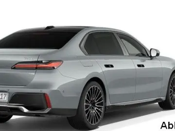 BMW 740d xDrive Navi Tempom.aktiv Panoramadach Bluet