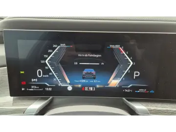 BMW 740d xDrive M-Sport TV LOUNGE SEATING E-TÜREN