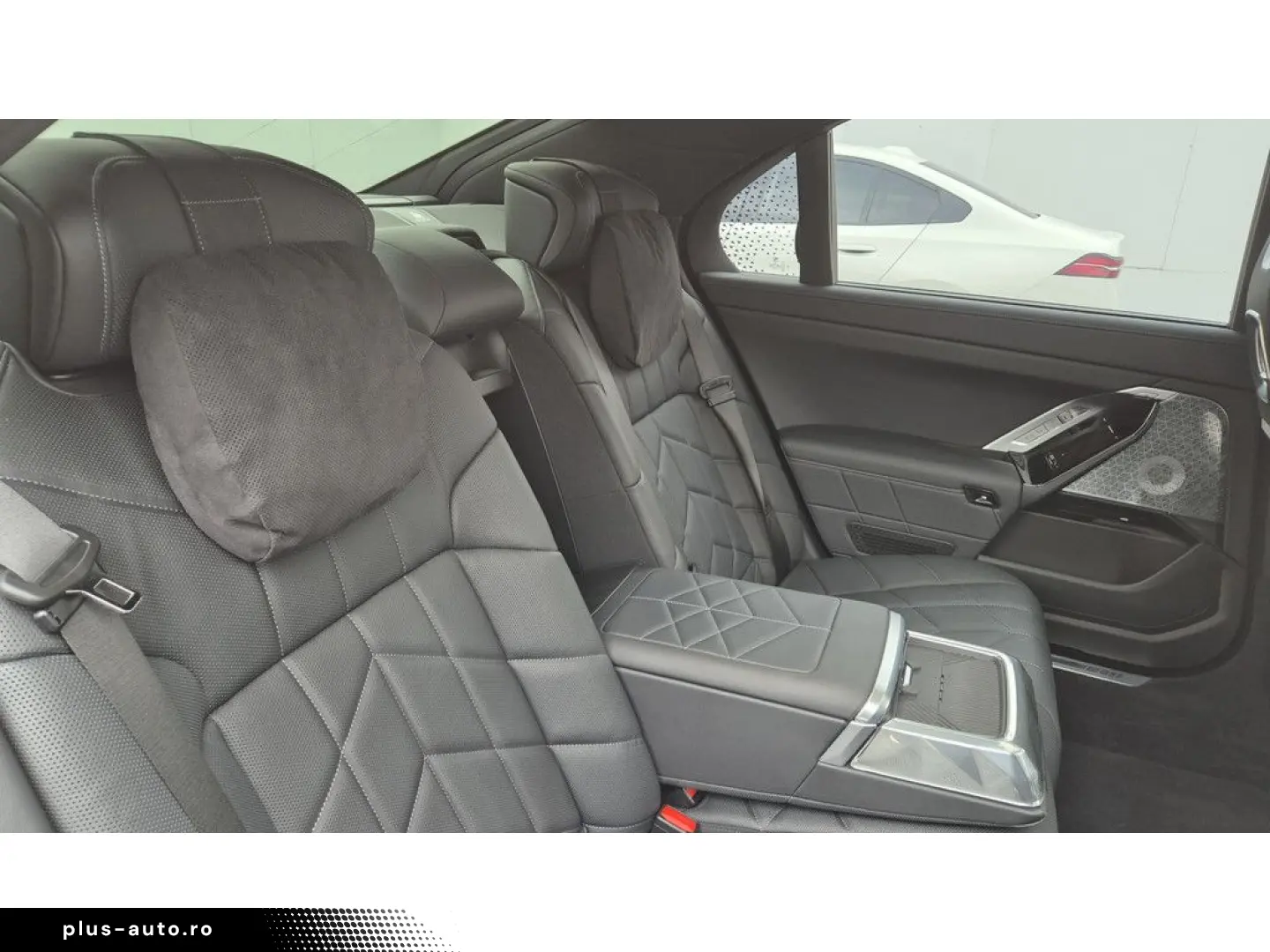 BMW 740d xDrive M-Sport TV LOUNGE SEATING E-TÜREN