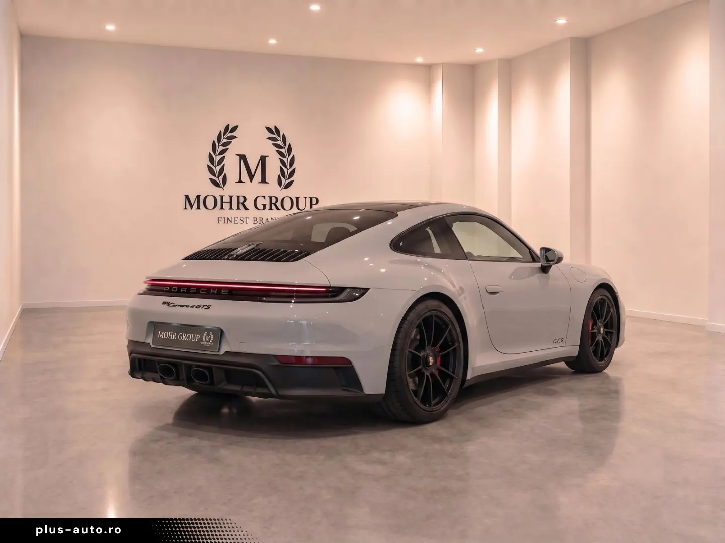 PORSCHE 911 Carrera 4 GTS LIFT Carbon Interieur PTV Plus