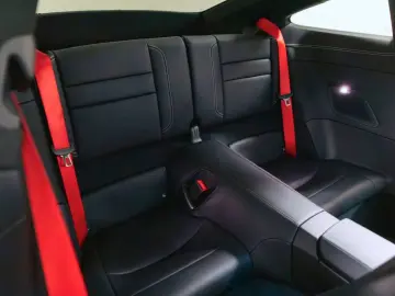 PORSCHE 911 Carrera 4 GTS LIFT Carbon Interieur PTV Plus