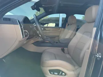 PORSCHE Cayenne GTS MATRIX PANO BOSE SOFT 360 KAM LUFT