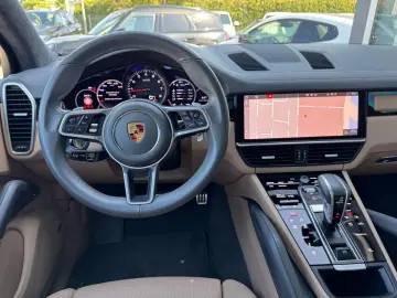 PORSCHE Cayenne GTS MATRIX PANO BOSE SOFT 360 KAM LUFT