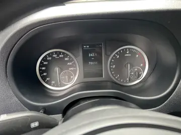 MERCEDES-BENZ Vito Kasten 110 CDI lang