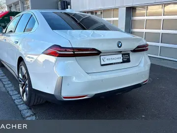BMW 530e A Lim LCPro.HuD adLED 360  Klima-Sitze