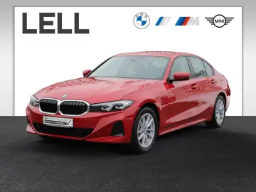 BMW 330e xDrive Limousine DAB Komfortzg. Tempomat