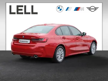 BMW 330e xDrive Limousine DAB Komfortzg. Tempomat