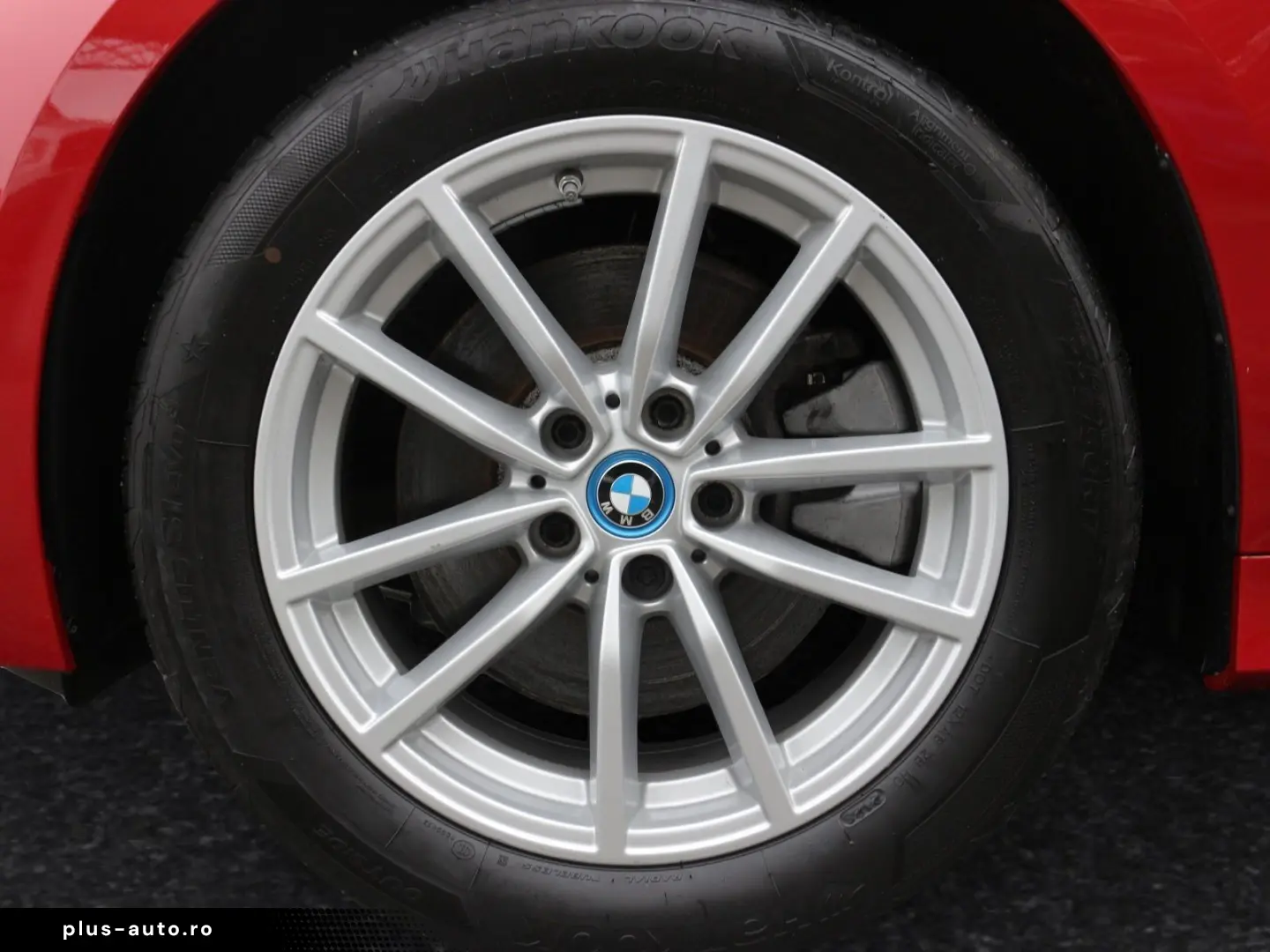 BMW 330e xDrive Limousine DAB Komfortzg. Tempomat