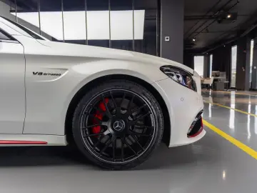 Mercedes-Benz C 63S AMG