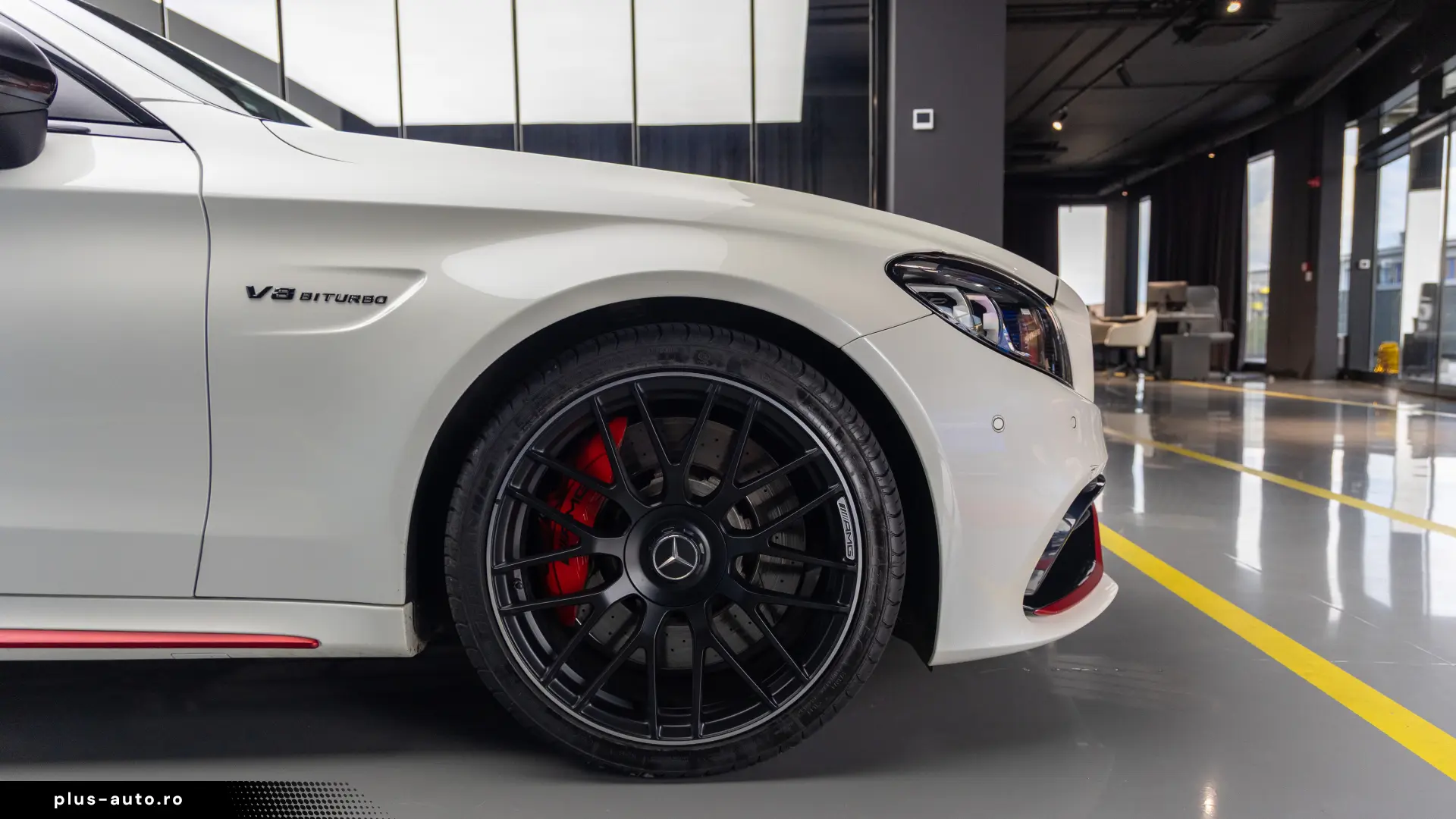 Mercedes-Benz C 63S AMG