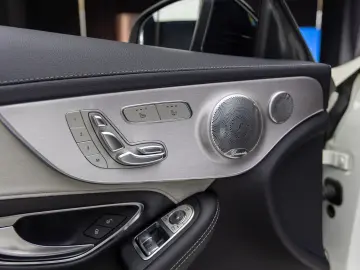 Mercedes-Benz C 63S AMG