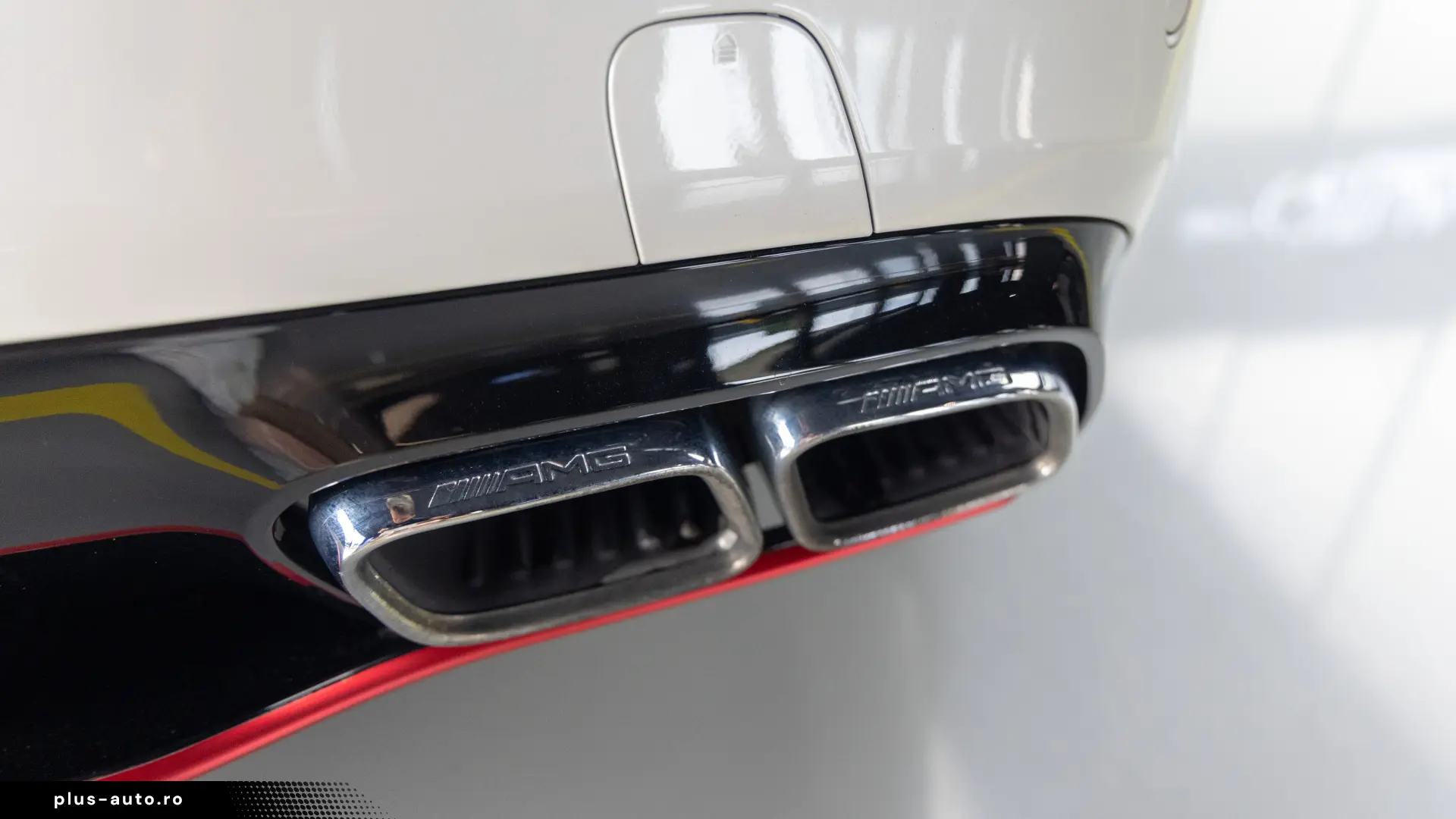 Mercedes-Benz C 63S AMG