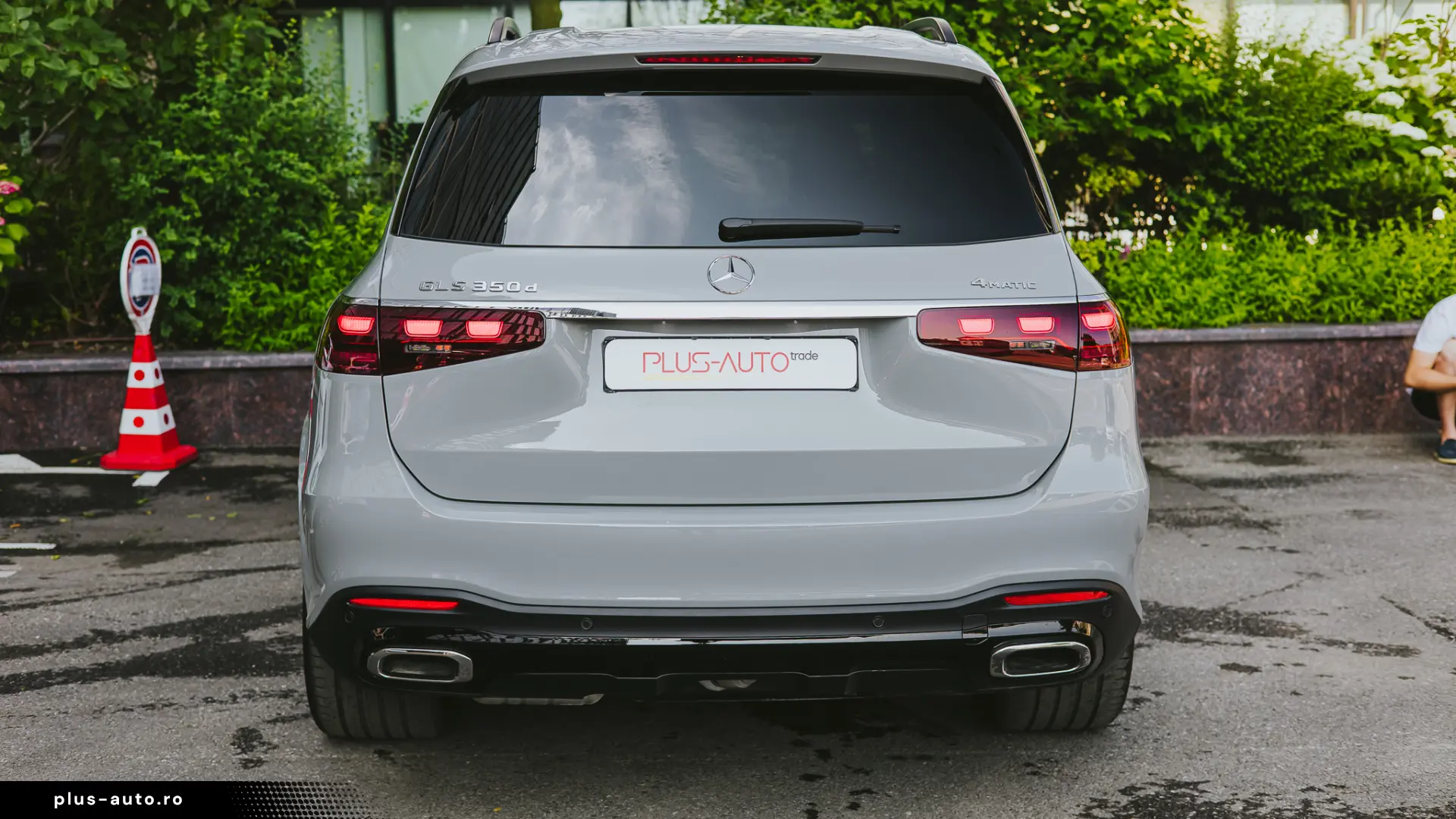 Mercedes Benz GLS 350d 4 Matic Alpine Grey