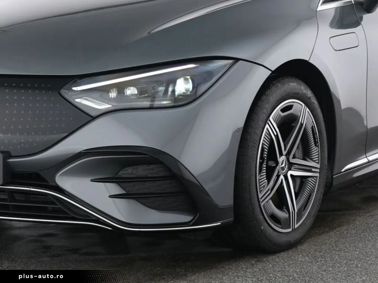 MERCEDES-BENZ EQE 300 AMG Line  AHK PANO HUD BURMEST&hellip;