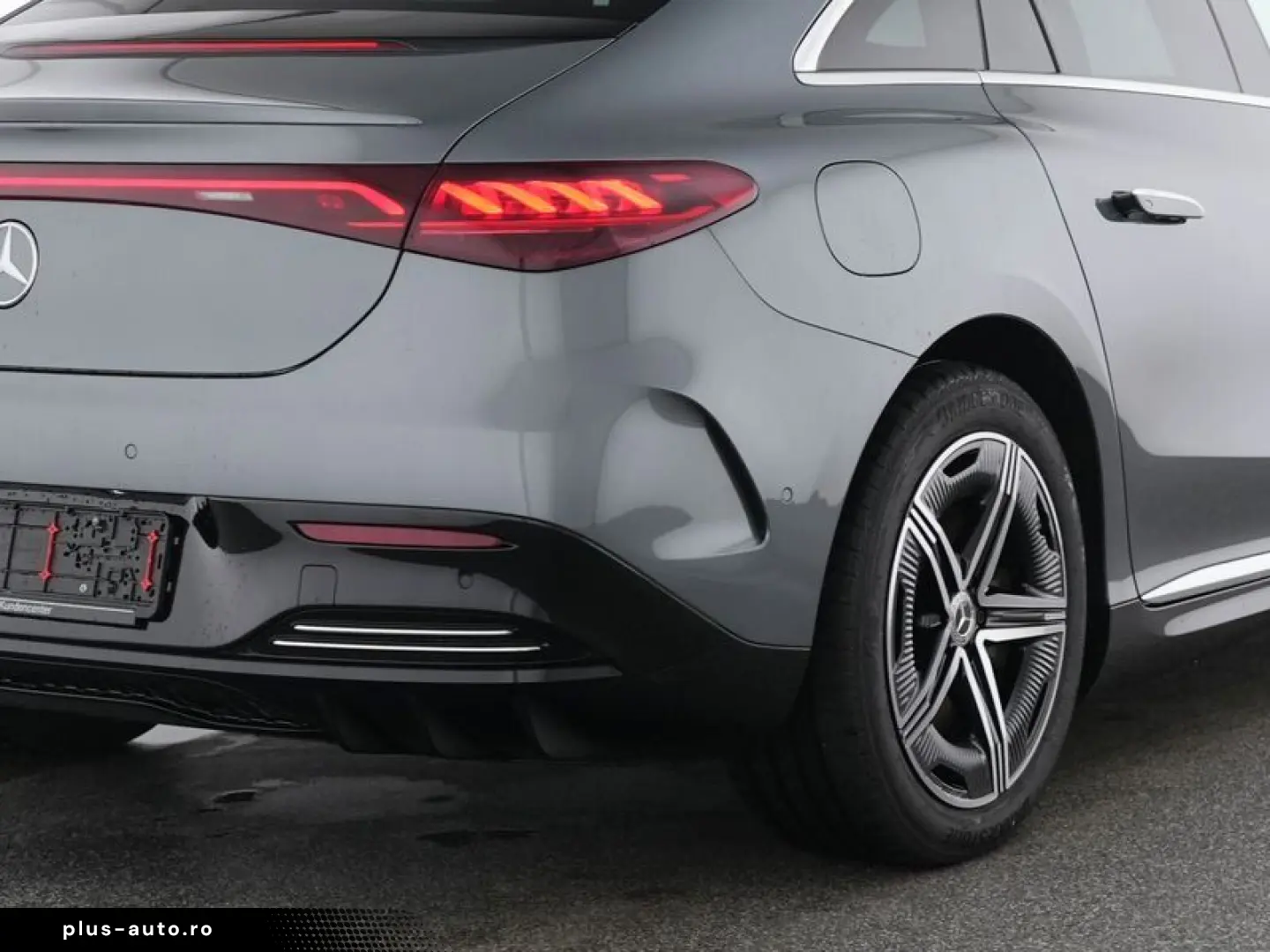 MERCEDES-BENZ EQE 300 AMG Line  AHK PANO HUD BURMEST&hellip;