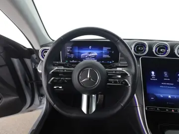 MERCEDES-BENZ CLE 220 d Coupé AMG Night MBUX Kamera …