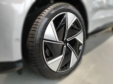 VOLVO EX90 Ultra Performance Pure Electric AWD Twin 7-