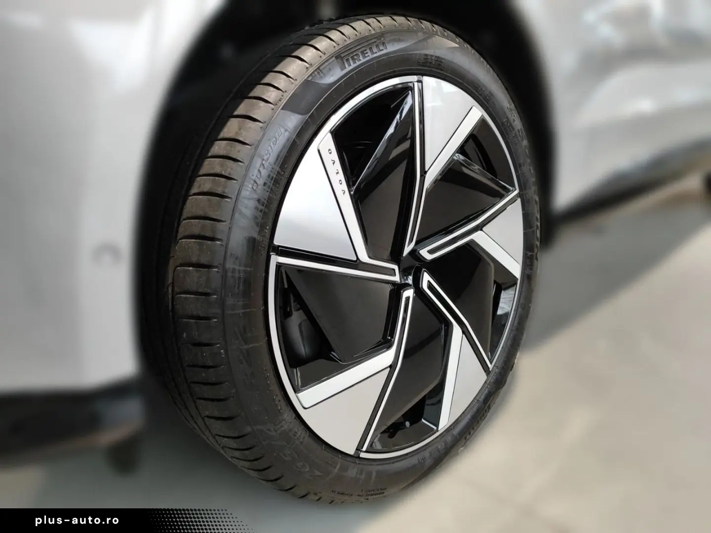 VOLVO EX90 Ultra Performance Pure Electric AWD Twin 7-