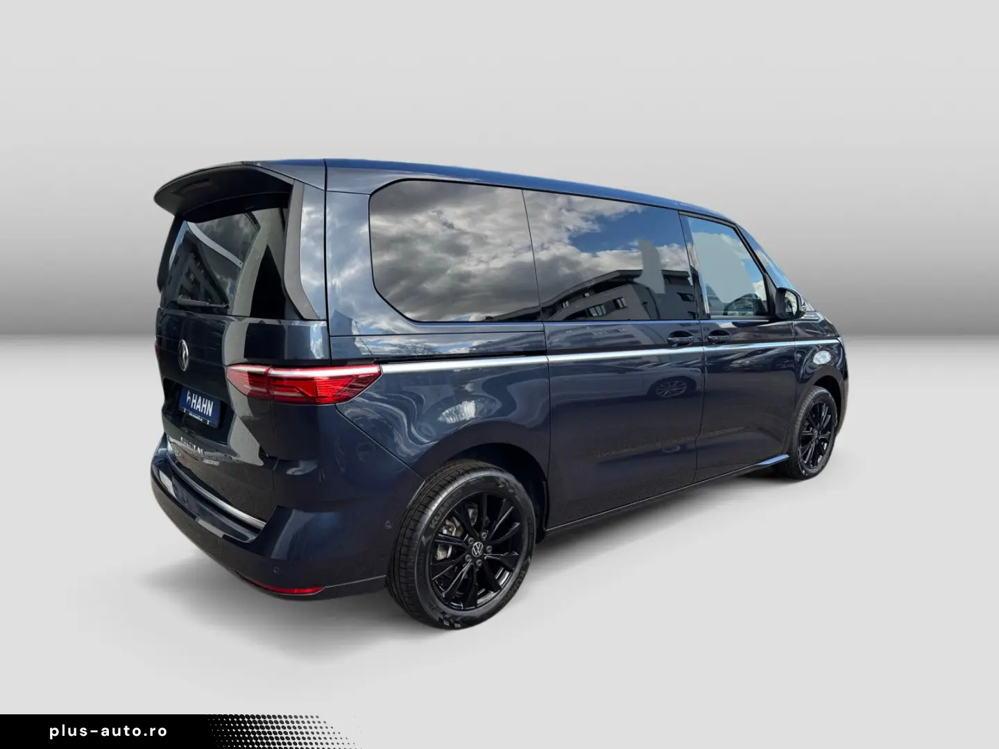 VW T7 Multivan Style 2 0TDI DSG 7SITZ AHK NAV STAND