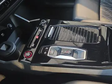 AUDI SQ6 e-tron Q EDT ONE PANO HuD BuO LUFT S-SITZE