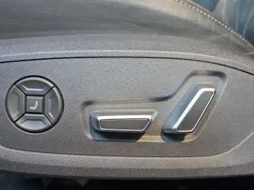 AUDI SQ6 e-tron Q EDT ONE PANO HuD BuO LUFT S-SITZE