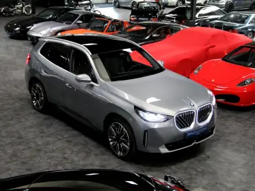 BMW X3 2.0 xDrive Individual Iconic Leder Pano 21