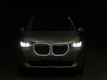 BMW X3 2.0 xDrive Individual Iconic Leder Pano 21