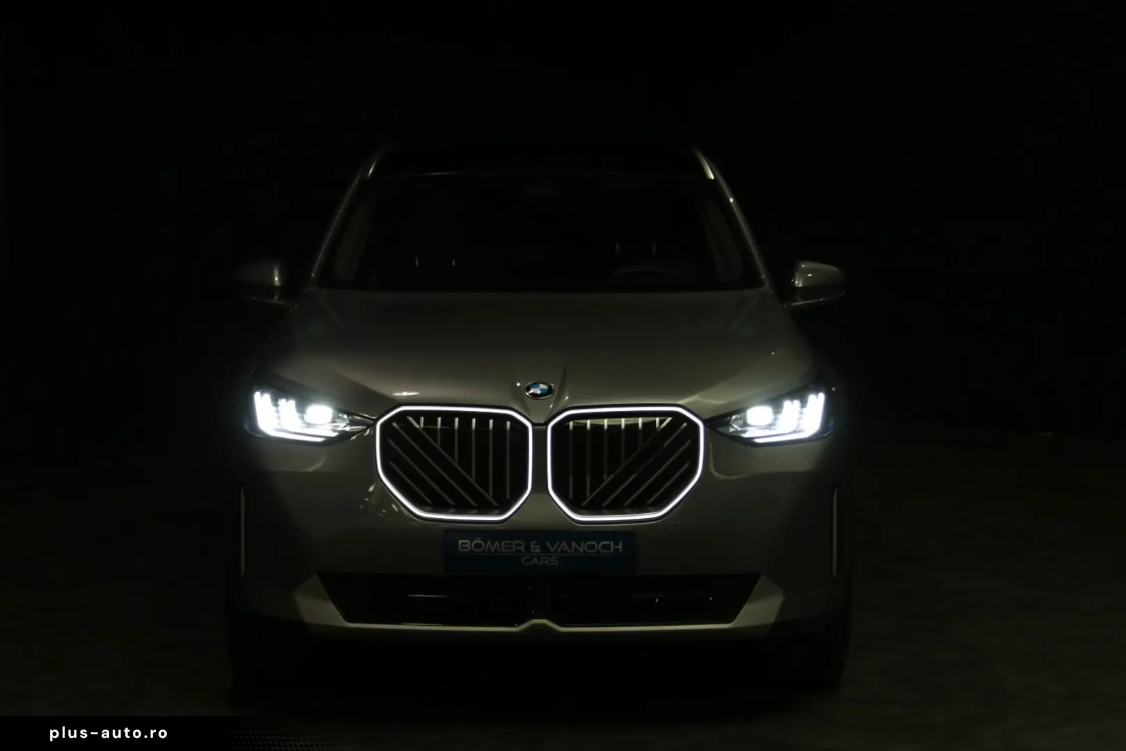 BMW X3 2.0 xDrive Individual Iconic Leder Pano 21