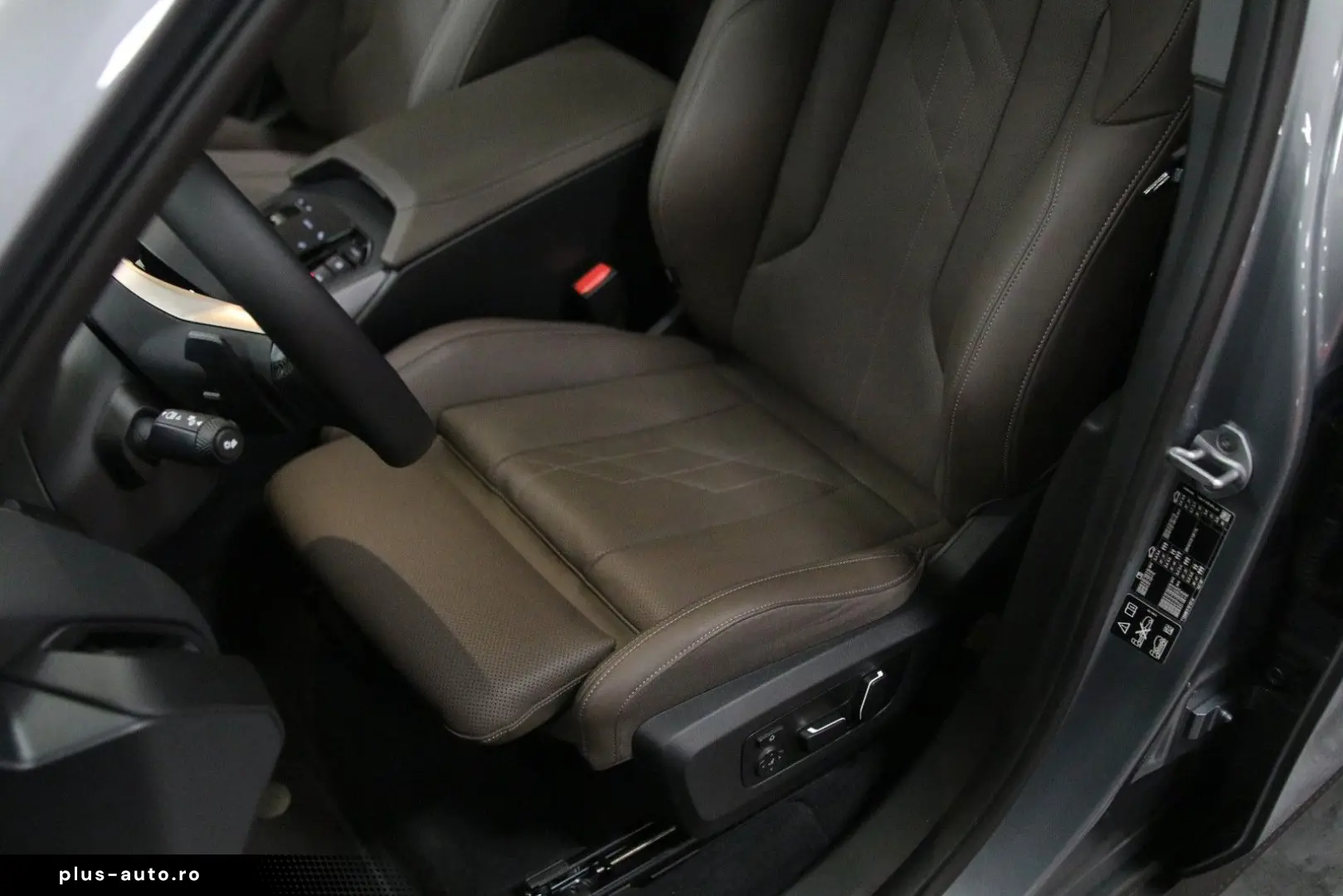 BMW X3 2.0 xDrive Individual Iconic Leder Pano 21