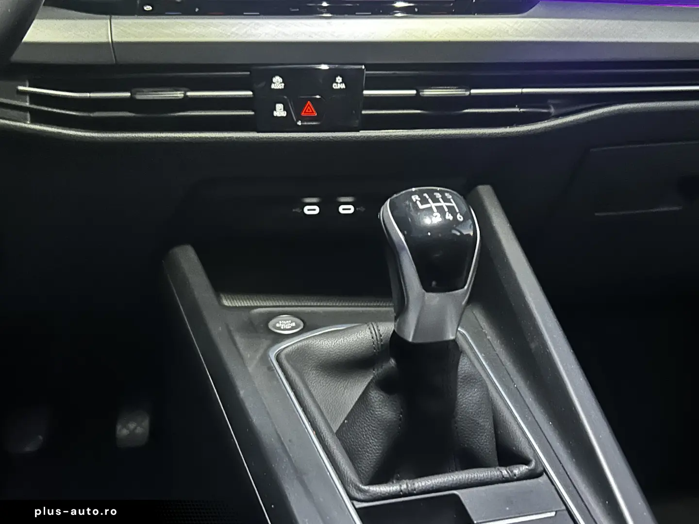 VOLKSWAGEN Golf 2022 — imagine 21