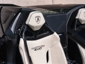 LAMBORGHINI Huracán EVO Spyder