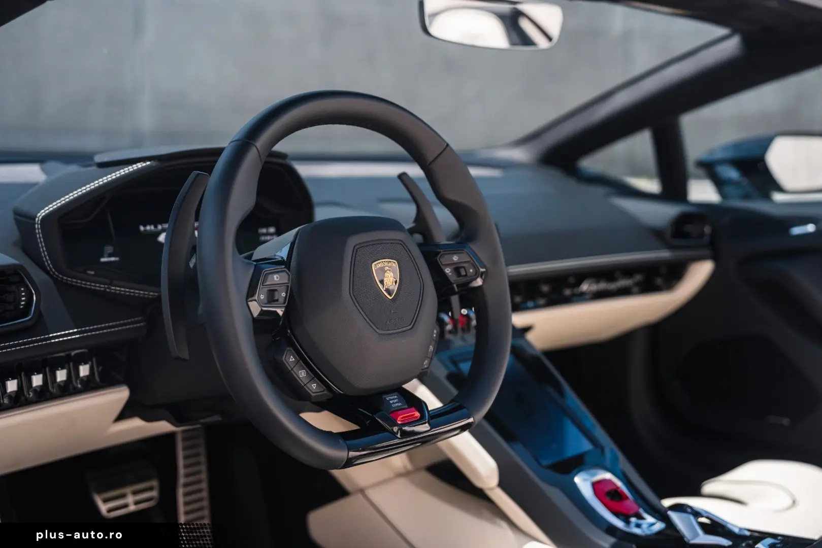 LAMBORGHINI Huracán EVO Spyder