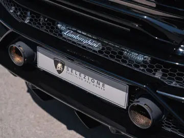 LAMBORGHINI Huracán EVO Spyder