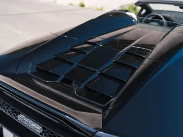 LAMBORGHINI Huracán EVO Spyder