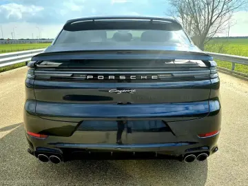 PORSCHE PORSCHE CAYENNE COUPE FACELIFT 3.0 E-HYBRID 470c