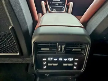 PORSCHE PORSCHE CAYENNE COUPE FACELIFT 3.0 E-HYBRID 470c