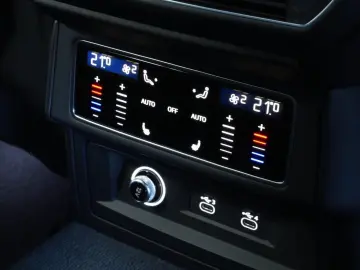 LAMBORGHINI Urus S  PANO HEAD-UP SOFT B&O