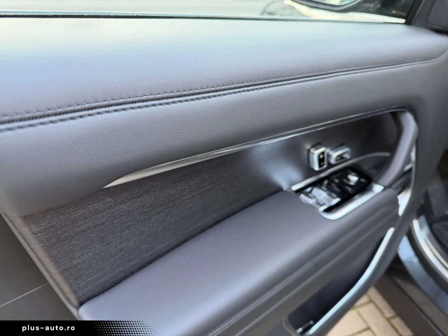 LAND ROVER Range Rover 3.0 D350 Pano 22 ALU AHK
