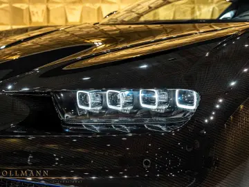 BUGATTI Chiron   W16   1500 PS   FULL CARBON FIBRE