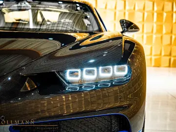 BUGATTI Chiron   W16   1500 PS   FULL CARBON FIBRE