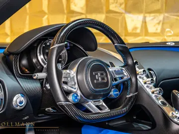 BUGATTI Chiron   W16   1500 PS   FULL CARBON FIBRE