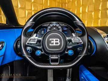 BUGATTI Chiron   W16   1500 PS   FULL CARBON FIBRE