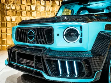 MERCEDES BENZ G63AMG BY MANSORY  GRANDE ENTREÈ P820